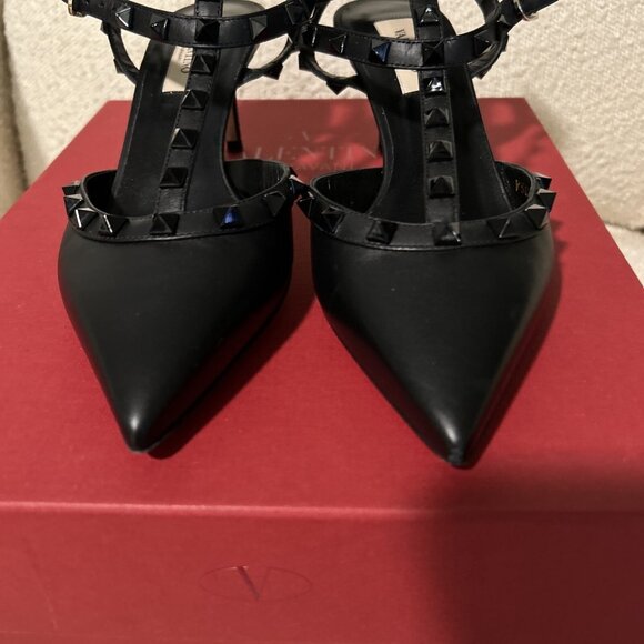 Valentino Garavani Women's Black Rockstud Cage Pointed Toe Pumps - Picture 11 of 13